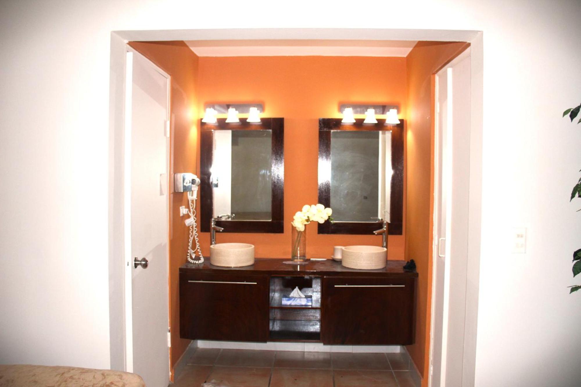 Private Family Room In Coronado Luxury Club & Suites Playa Coronado Extérieur photo